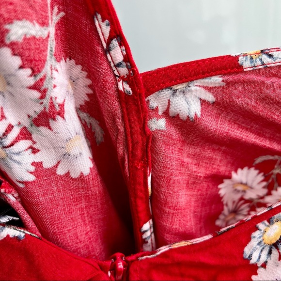 Red floral romper - Picture 5 of 5